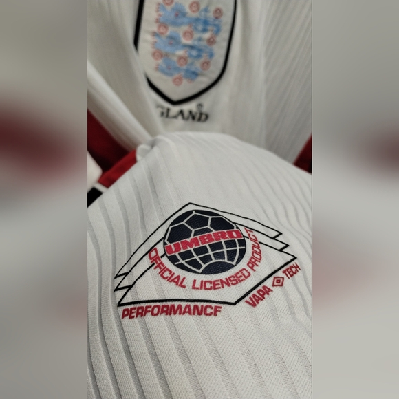 Vintage authentic 1998 England jersey - Picture 3 of 8